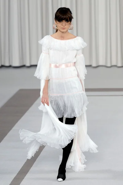 Look 49